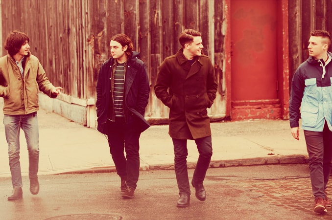 Arctics Monkeys y el refresh de su imagotipo